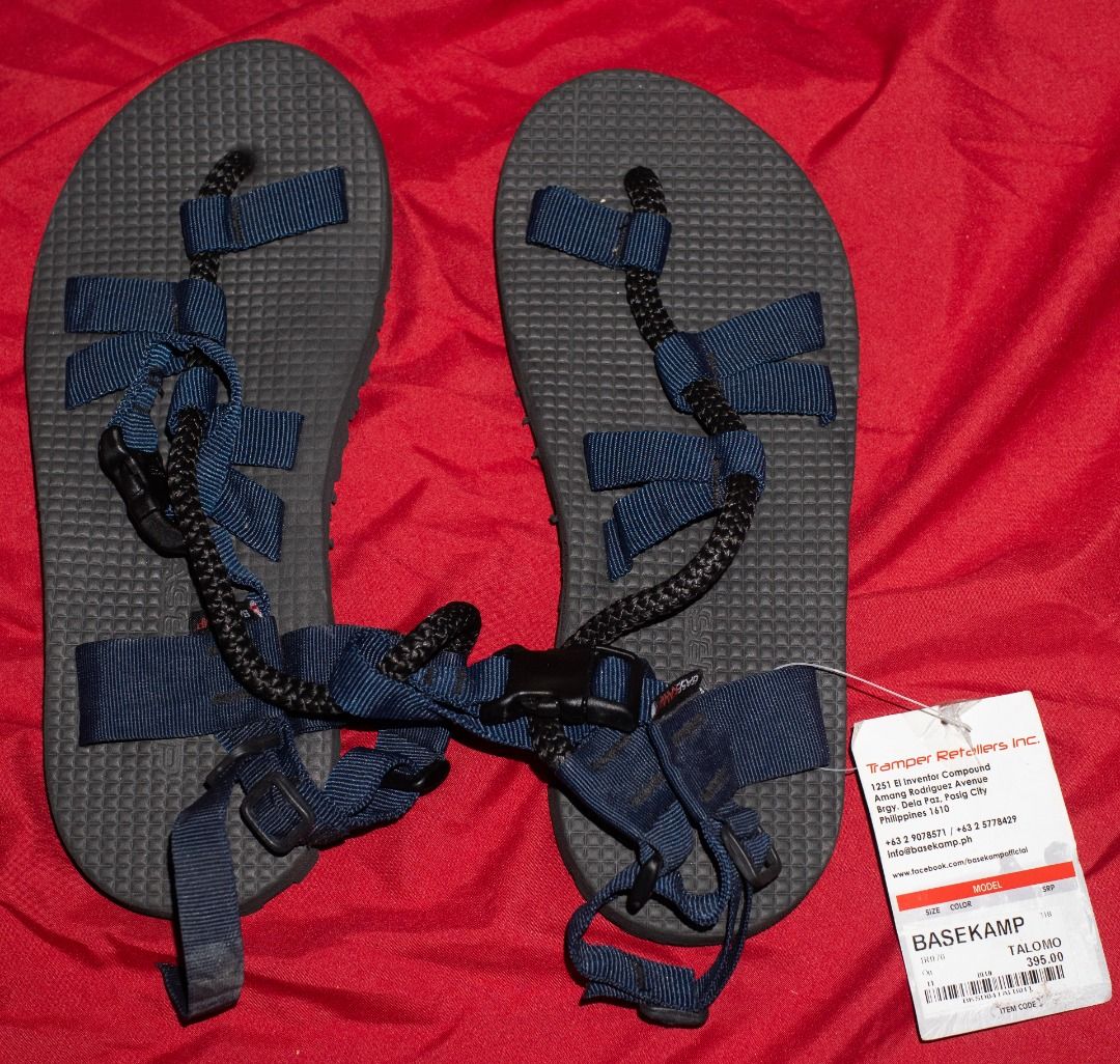 Base Kamp Outdoor Sandals size:11 (Category: Hiking & Camping) located in Paranaque City. Submitted by hazee21 (Listing ID 1391339109, Image 1). Description: Base Kamp Outdoor Sandals Blue/Black size:11 w/tag original tag: 395 #29.