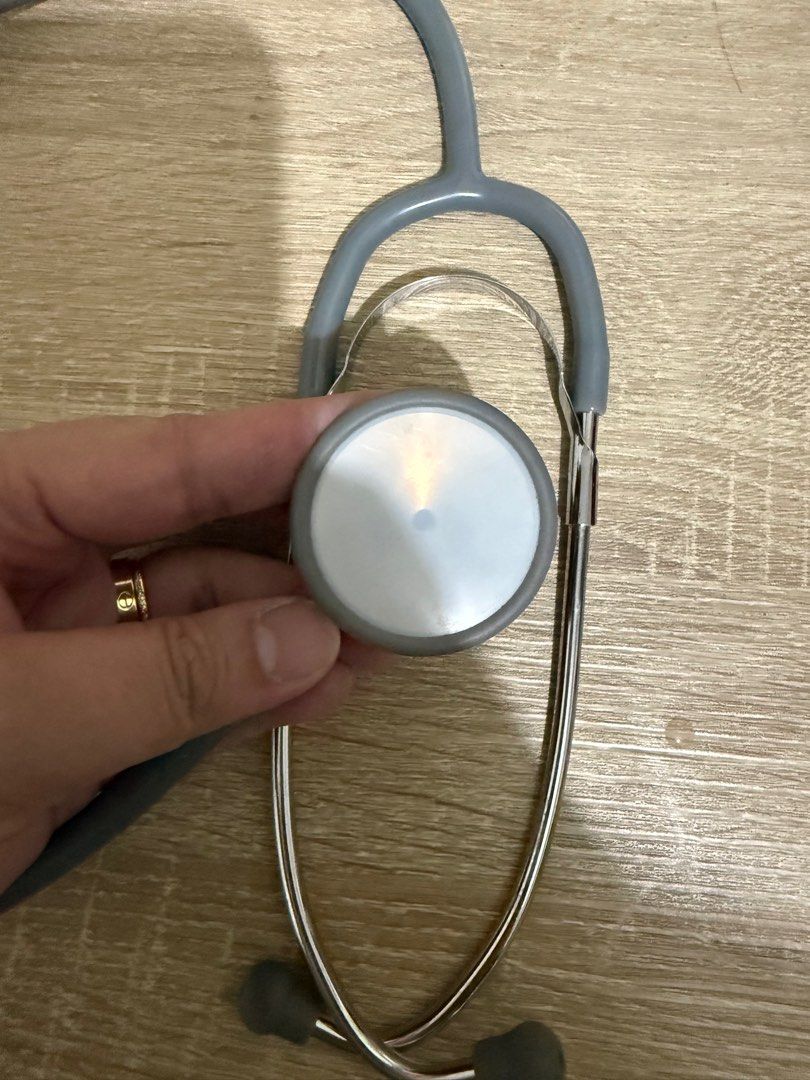 Baxtel stethoscope - no box (Category: Medical Supplies & Tools) located in Manila. Submitted by jessiiccaanne.1 (Listing ID 1391333423, Image 3). Description: BAXTEL Double Head Stethoscope No box 📍Cainta.
