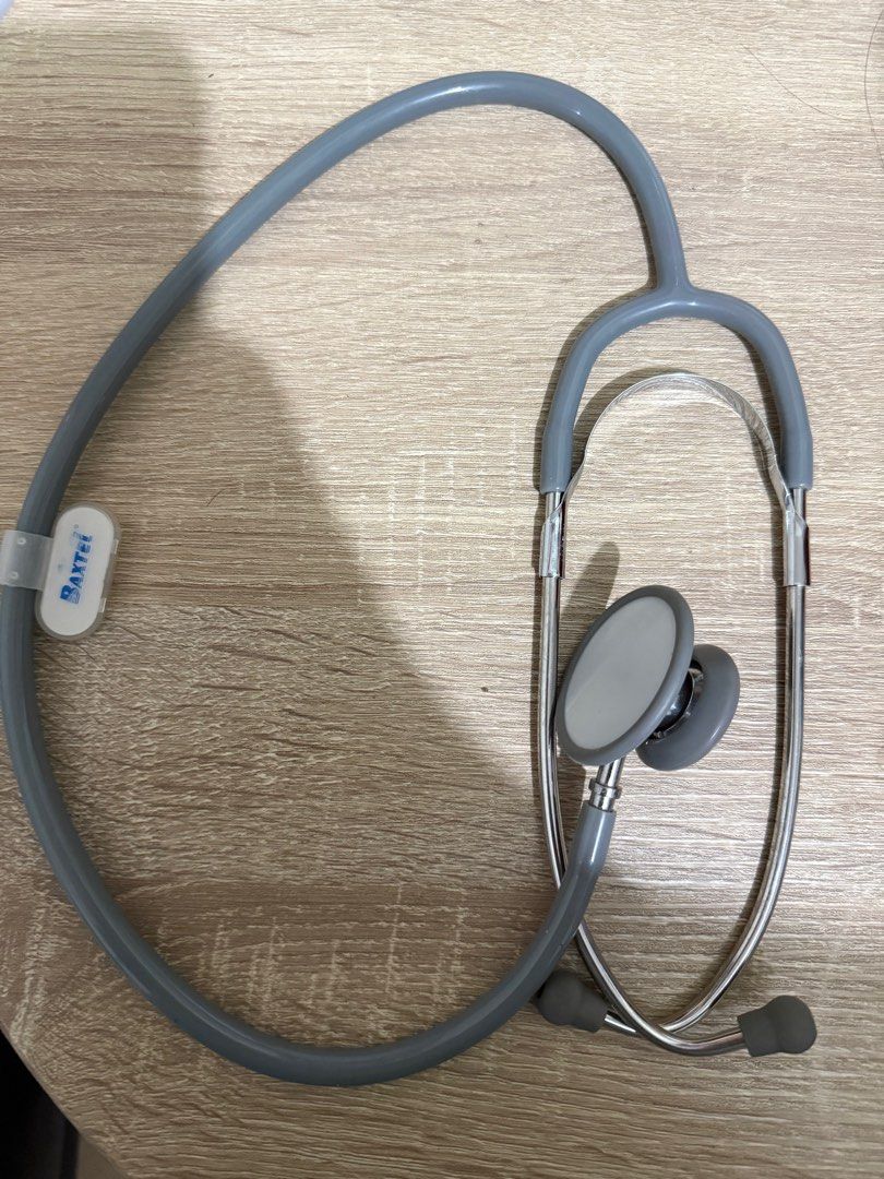 Baxtel stethoscope - no box (Category: Medical Supplies & Tools) located in Manila. Submitted by jessiiccaanne.1 (Listing ID 1391333423, Image 1). Description: BAXTEL Double Head Stethoscope No box 📍Cainta.