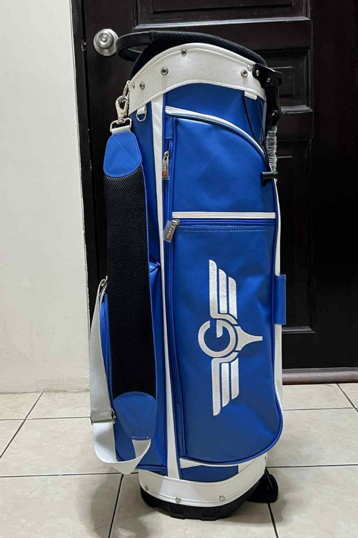 BRAND NEW GOLF STAND BAG KEEP GOING GOLF (Category: Golf) located in Rizal. Submitted by final_price_posted (Listing ID 1391327808, Image 2). Description: Brand New K&G Golf stand bag. This is a brand new. All the zippers work, plastic still on the legs and the zipper handles. RFS : My husband has TOO many golf bags. ☆ GCASH / BDO ☆ 12K + SHIPPING ☆ LOC: TAYTAY RIZAL.