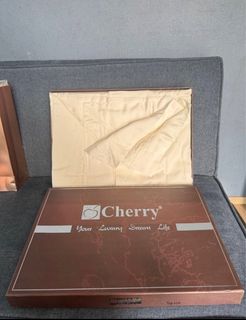 （分類：）位於 。 由 owlston3 提交（商品編號 1391279596，圖片 1）。簡介： 。