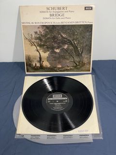 （分類：）位於 。 由 moreteesan 提交（商品編號 1391310822，圖片 1）。簡介： 。
