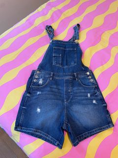 (Category: ) located in . Submitted by alessia2907 (Listing ID 1391164956, Image 1). Description: .