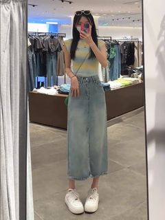 (Category: ) located in . Submitted by _thefashionbar (Listing ID 1391215881, Image 1). Description: .