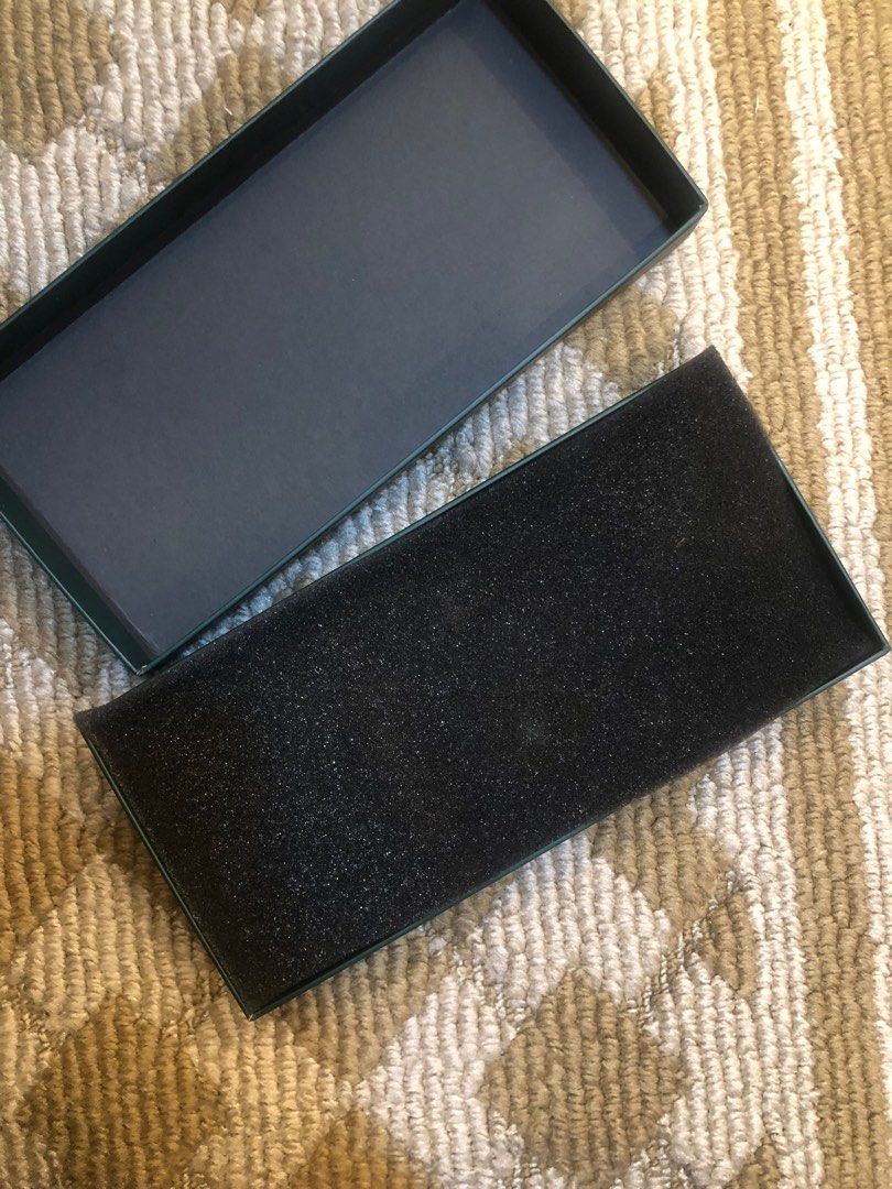 Emerald-Colored Sealing Wax Set (Category: Craft Supplies & Tools) located in Los Banos. Submitted by myexcesstuff (Listing ID 1391323953, Image 3). Description: Sealing Wax Set ✅ Haven’t used yet ✅ Condition is 10/10 ✅ Price is negotiable.