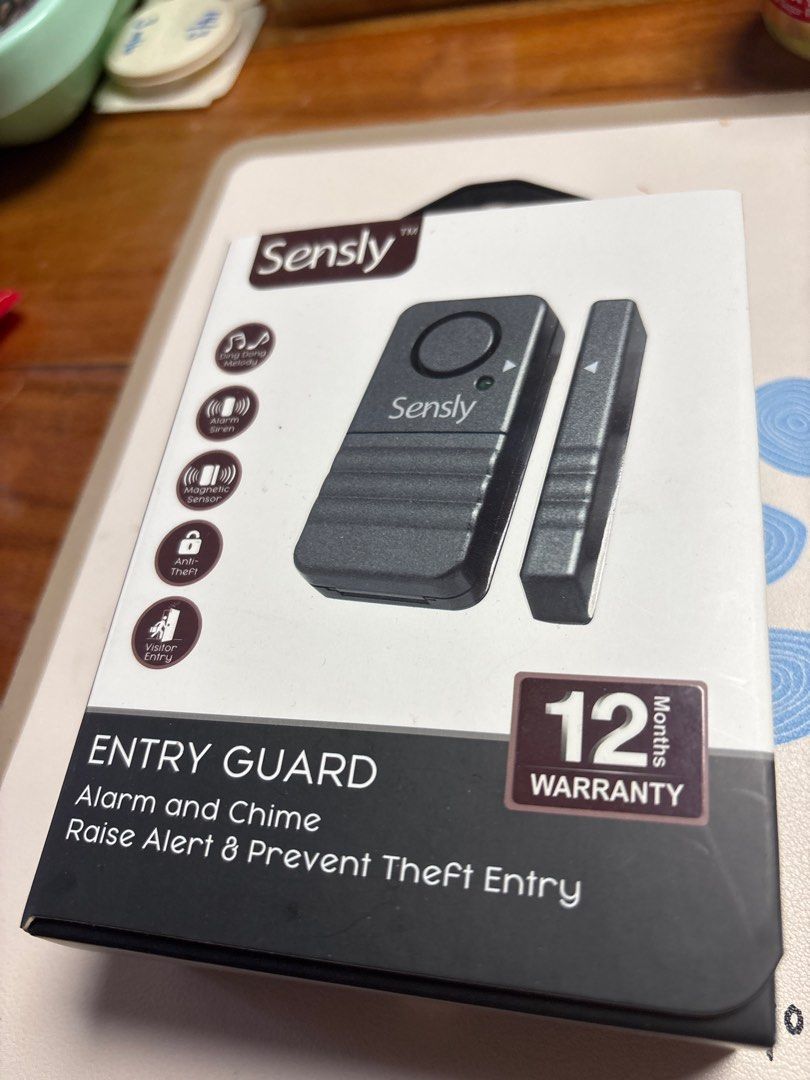 Entry guard (Category: Everything Else) located in Singapore. Submitted by quickdealhub (Listing ID 1391199728, Image 1). Description: Raise alert & prevent theft entry.