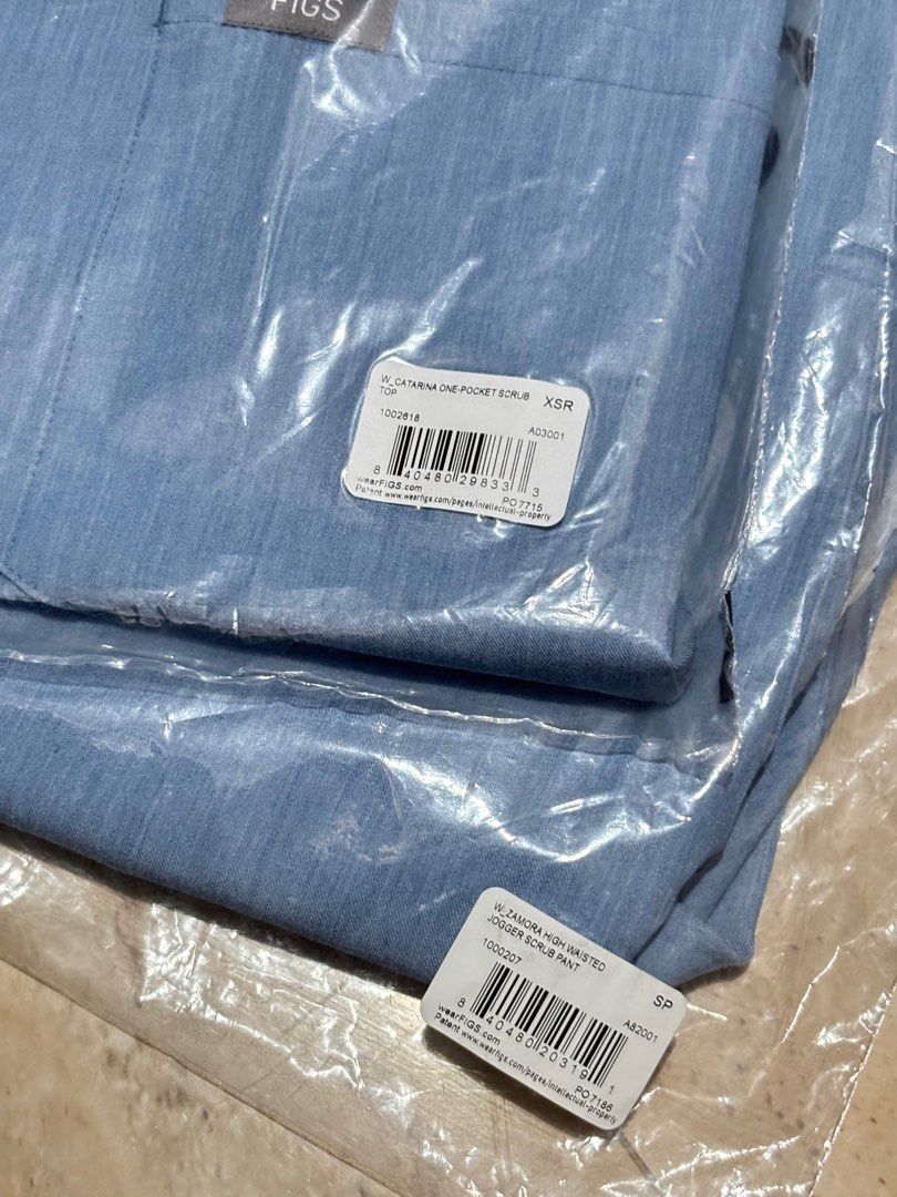 FIGS Scrubs Set ONHAND Heather Indigo (Category: Sets or Coordinates) located in Cebu City. Submitted by belly.dego (Listing ID 1391295961, Image 2). Description: Heather Indigo FIGS Scrubs Set Details of size on photo.