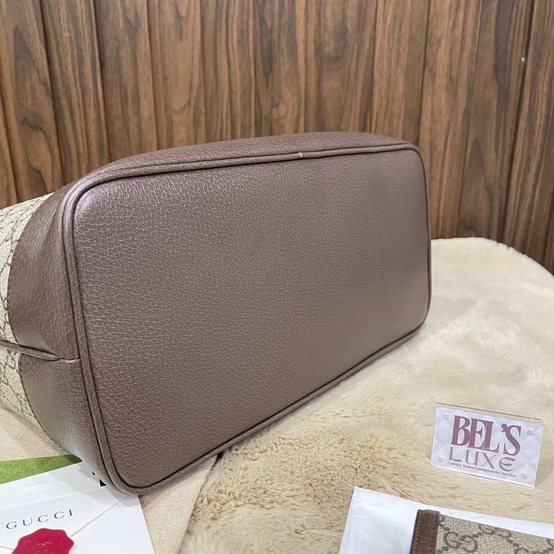 Gucci Ophidia Shoulder Bag with Wallet (Category: Luxury Bags & Wallets) located in Quezon City. Submitted by aylahphia (Listing ID 1391317736, Image 3). Description: includes cards, dustbag, and wallet.