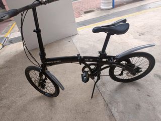 (Category: ) located in . Submitted by cycle.matter (Listing ID 1391181285, Image 1). Description: .