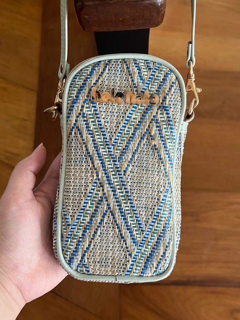 Halo Halo Cellphone Bag (Category: Cross-body Bags) located in Quezon City. Submitted by juju4444 (Listing ID 1391262664, Image 2). Description: selling my halo halo cell phone bag. used once only. rfs: dont use it.