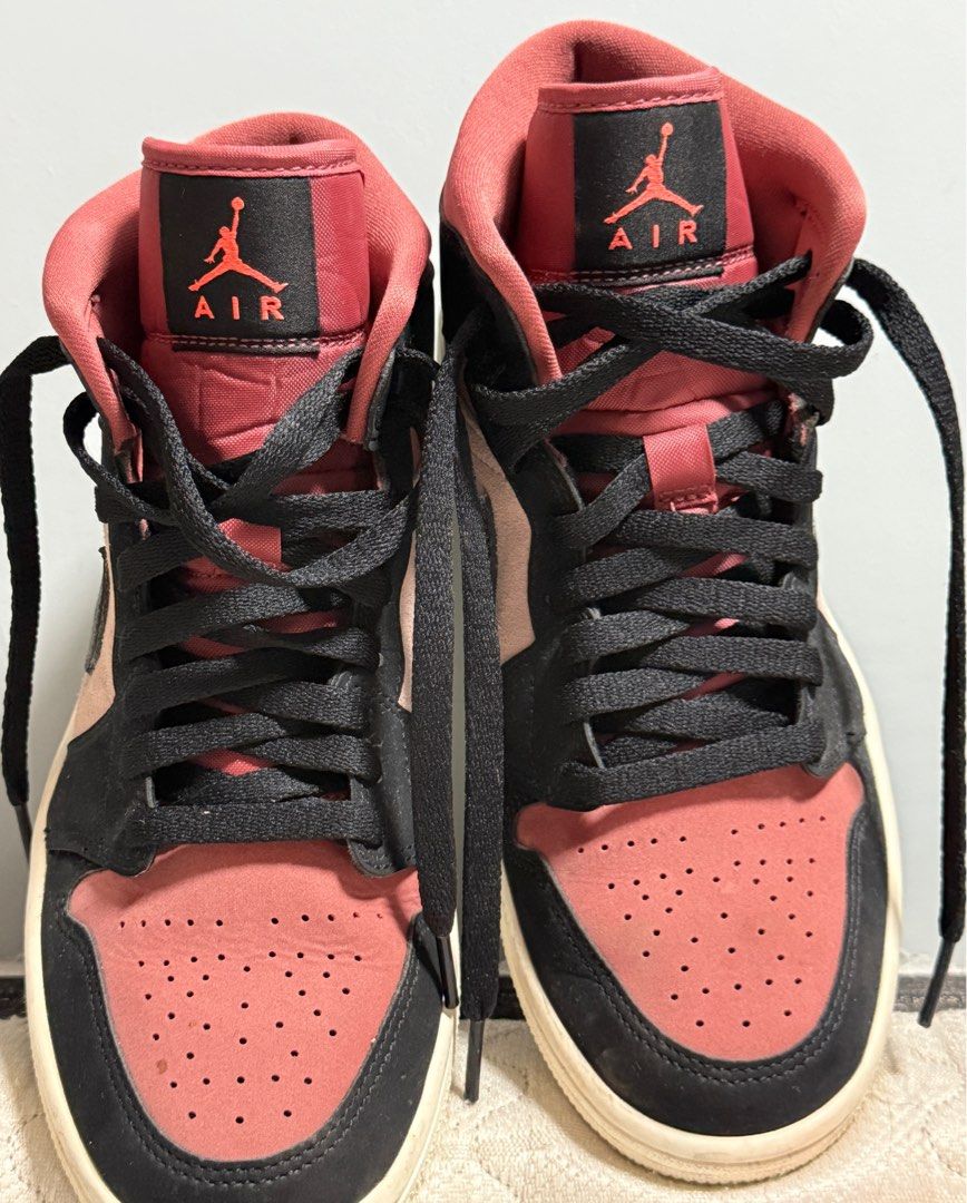 Jordan Mid Canyon rust (Category: Sneakers) located in Valenzuela. Submitted by declutterbychi (Listing ID 1391218800, Image 2). Description: — bought at pimpkicks — 100% original — no box, shoes only! — used thrice only then na stuck nlng sa shoe organizer rfs: need funds for more questions pls DM ‼️.