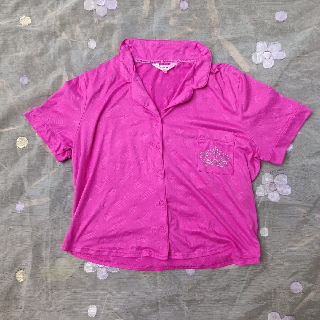 Juicy Couture Pink Crown Pocket (Category: Others Tops) located in Manila. Submitted by notdian (Listing ID 1391238450, Image 1). Description: 21x21 Excellent condition.