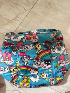(Category: ) located in . Submitted by fanng (Listing ID 1391271674, Image 1). Description: .