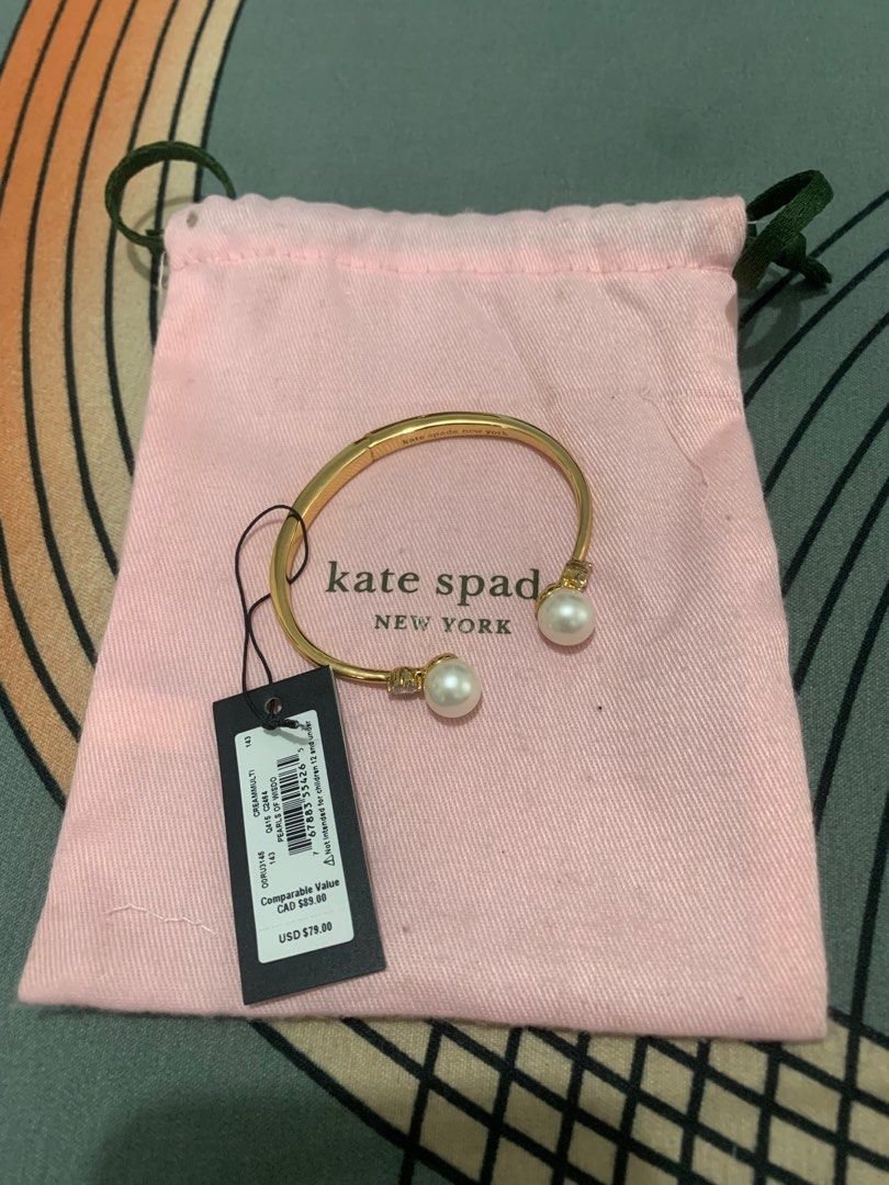 kate spade bangle (Category: Bracelets) located in San Fernando. Submitted by balading (Listing ID 1391249623, Image 1). Description: .