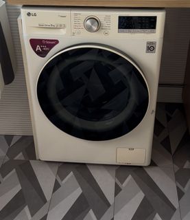 (Category: ) located in . Submitted by zozo0823 (Listing ID 1391184360, Image 1). Description: .