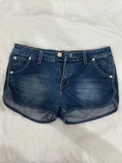 (Category: ) located in . Submitted by shop__ez (Listing ID 1391254475, Image 1). Description: .