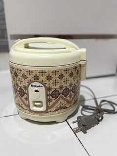 (Kategori: ) berada di . Dikirim oleh ully06 (ID iklan 1391303627, Gambar 1). Deskripsi: .