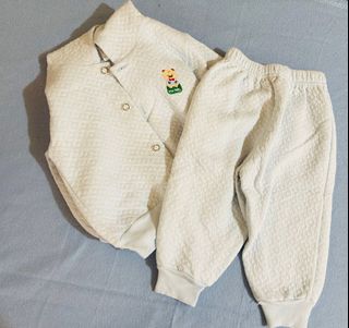 (Category: ) located in . Submitted by declutter_mom_ (Listing ID 1391274098, Image 1). Description: .
