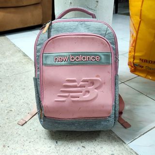 (Category: ) located in . Submitted by fashion_empire (Listing ID 1391322878, Image 1). Description: .