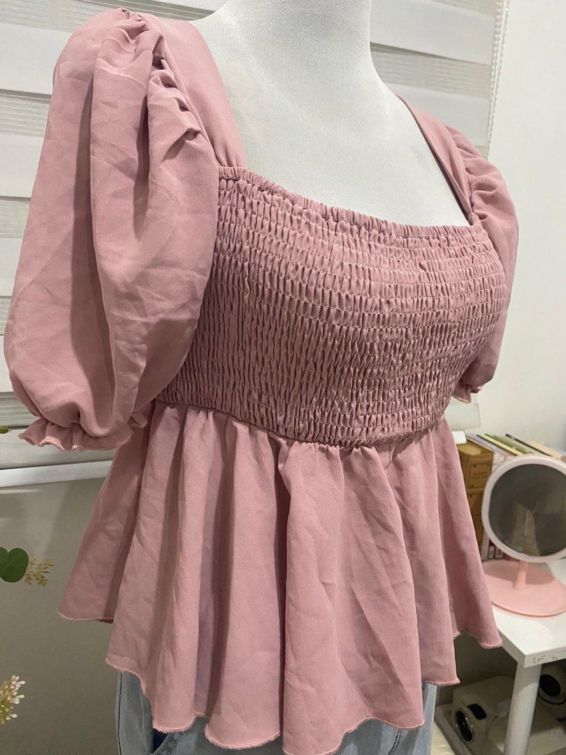Peplum top - garterized (fits up to plus size) (Category: Blouses) located in Makati City. Submitted by mhilesposadas (Listing ID 1391352589, Image 2). Description: Garterized peplum top Fits XL-2XL (stretchy).