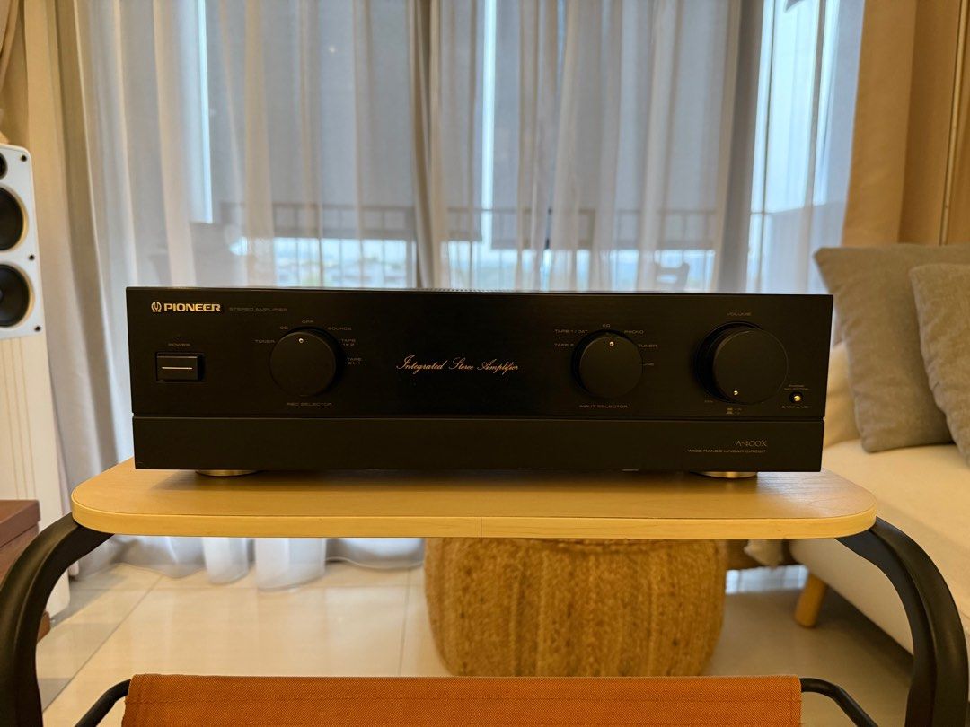 Pioneer A-400X Integrated Stereo Amplifier63825887502082110