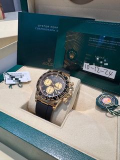 (Category: ) located in . Submitted by yfluxury (Listing ID 1391165881, Image 1). Description: .