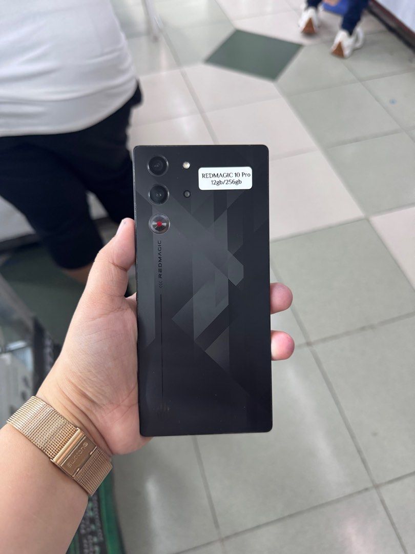 Red Magic 10 Pro 256gb FU Global (Category: Android Others) located in San Juan City. Submitted by keannagadgetph (Listing ID 1391185629, Image 1). Description: Available Units for today's POST! Redmagic 10 Pro / 256gb / FU / Global - good condition - 95% Makinis - good battery - no issue / repair - Any colors available ~ Accepting SWAP / TRADE IN / INSTALLMENT / BINTA UNIT ~ CASH ON DELIVERY METRO MANILA / LBC PAYMENT FIRST ~ Store location GREE