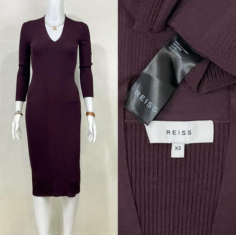 REISS Knit Bodycon Dress (Category: Dresses) located in Rizal. Submitted by jobeee_ph (Listing ID 1391308149, Image 2). Description: Only worn once. NO BELT. High Quality Ribbed Knit Dress from REISS (luxury brand) XS on Tag, fits up to Small Features: -Fits true to size -V-neck -Three quarter-length sleeves -Allover ribbed knit -Pullover style -Bodycon silhouette .