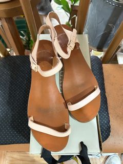 (Category: ) located in . Submitted by shopexpress247 (Listing ID 1391238736, Image 1). Description: .