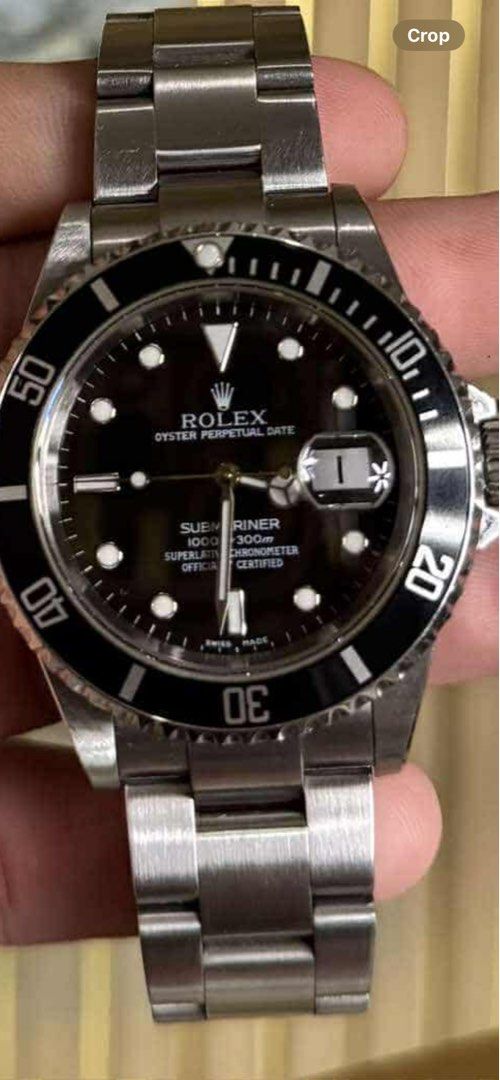Rolex 2004 Submariner Date 40 (Category: Luxury Watches) located in Pasig City. Submitted by Watchaholics (Listing ID 1391236886, Image 1). Description: Rolex Submariner Date 2004 40mm Ref no. 16610 T Solid end links Complete links No lug holes Unpolished COMPLETE SET For 530k slight neg.