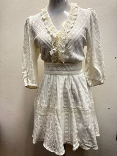 (Category: ) located in . Submitted by aunithrift (Listing ID 1391244608, Image 1). Description: .