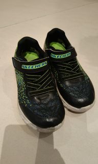(Kategori: ) berada di . Dikirim oleh commonthread (ID iklan 1391292554, Gambar 1). Deskripsi: .