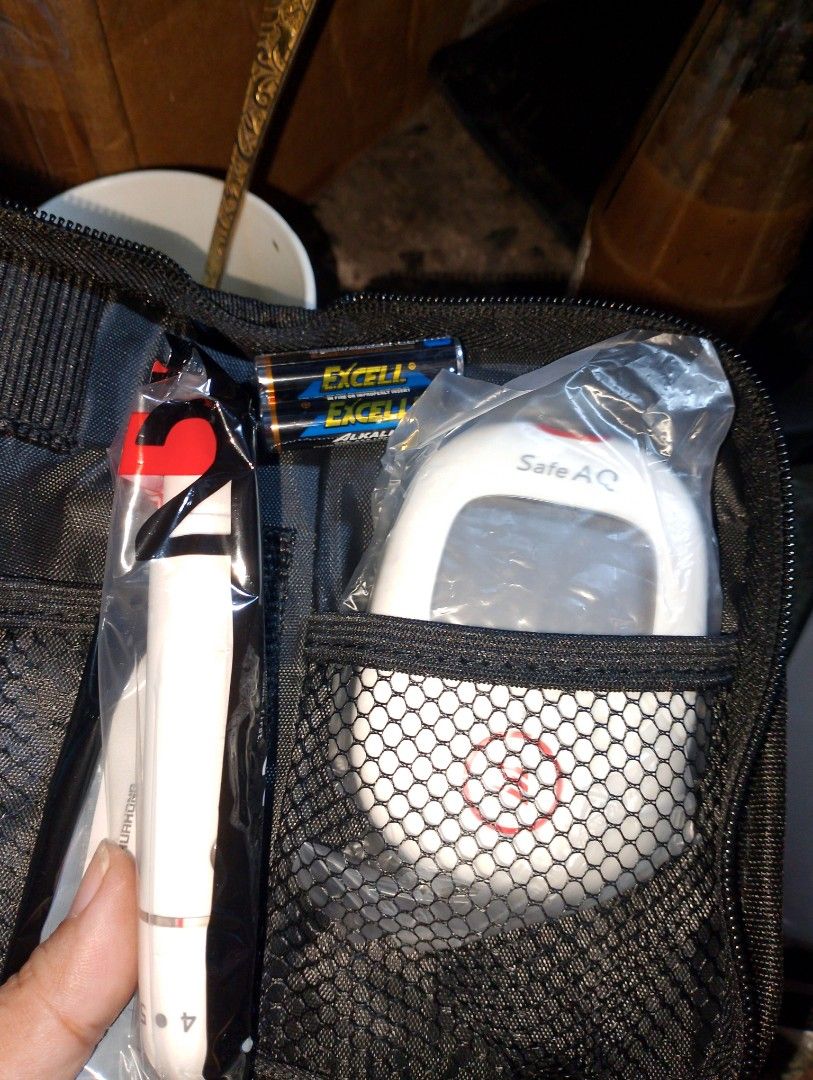 Sinocare voice (Category: Health Monitors & Weighing Scales) located in Pasig City. Submitted by enajp82 (Listing ID 1391224268, Image 2). Description: meaning nagsasalita ung device sasabihin nya yunh result.
