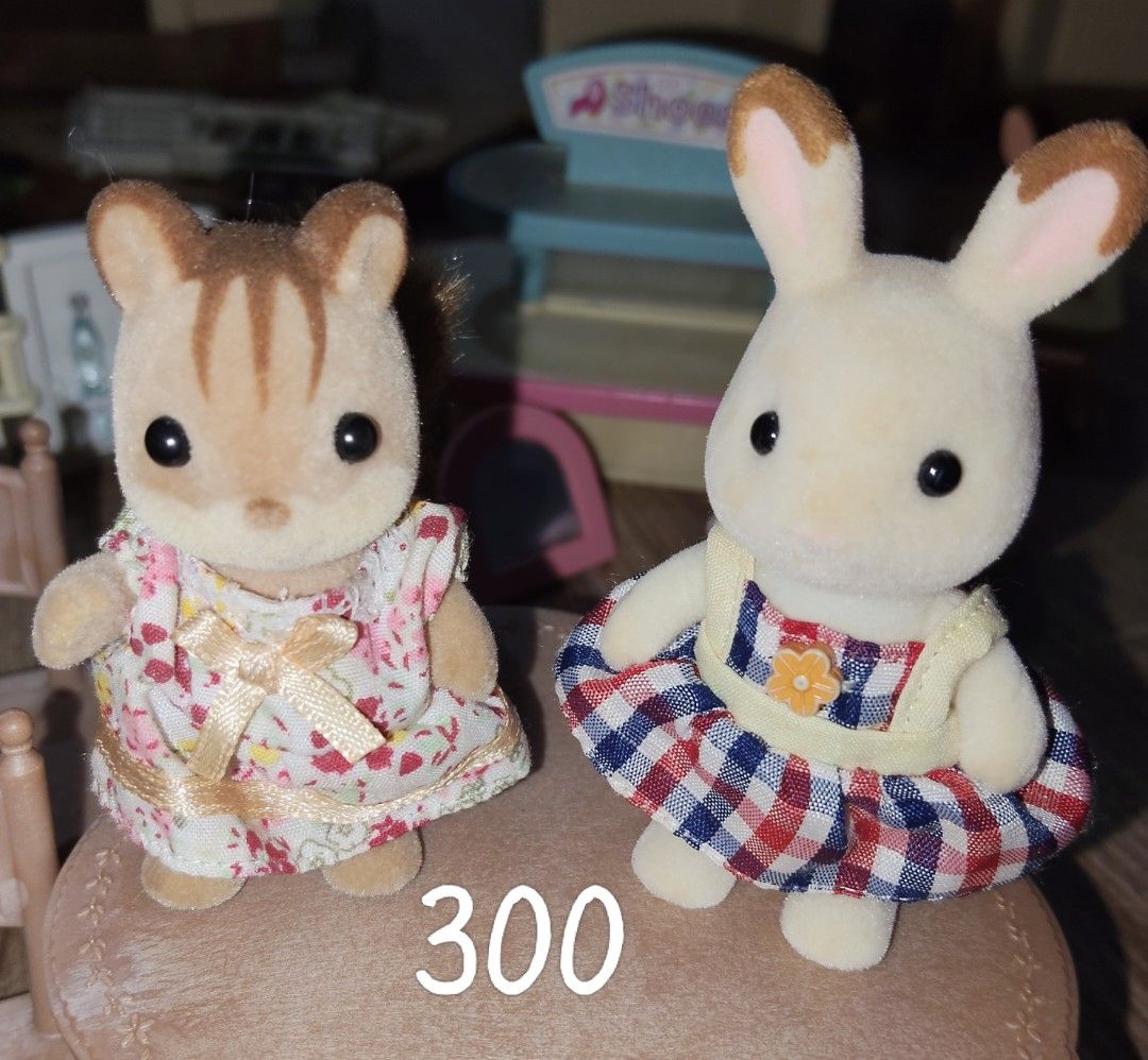 Sylvanian Families (Category: Figurines & Statues) located in Angeles City. Submitted by edmazzdc (Listing ID 1391169467, Image 2). Description: .