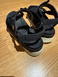 (Category: ) located in . Submitted by tanakamame (Listing ID 1391293298, Image 1). Description: .