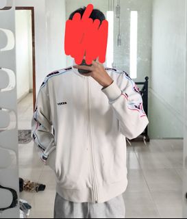 (Kategori: ) berada di . Dikirim oleh iscream300 (ID iklan 1391257532, Gambar 1). Deskripsi: .