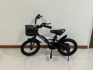 (Category: ) located in . Submitted by jurong8168 (Listing ID 1391168977, Image 1). Description: .