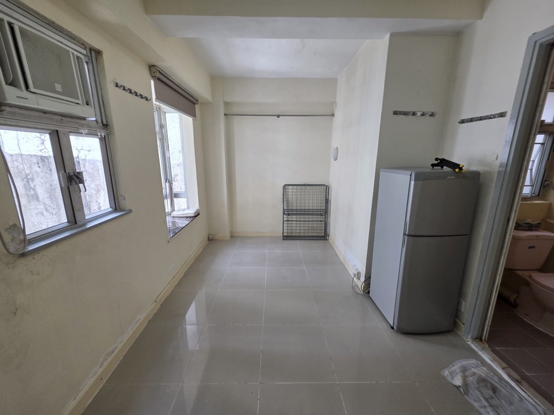 跑馬地開放式連獨立天台64076921393794110