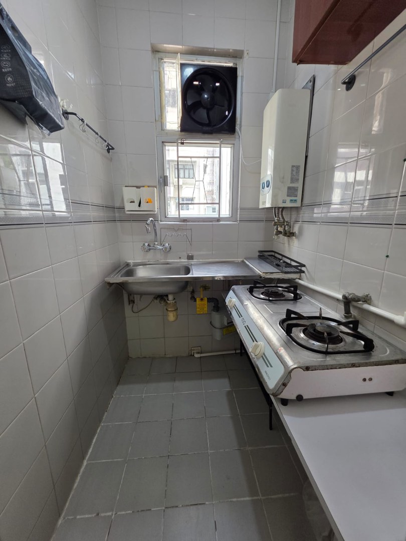 跑馬地開放式連獨立天台64076921393794114