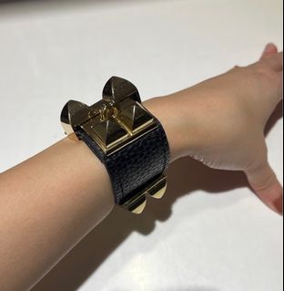 (Category: ) located in . Submitted by jjclearancesale (Listing ID 1391461365, Image 1). Description: .