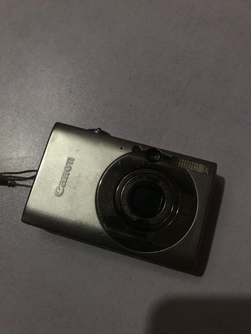 CANON IXY 25IS (Category: Cameras) located in Quezon City. Submitted by luckyvicky831 (Listing ID 1391517753, Image 1). Description: inclusions: charger and battery (both are working) broken lcd, broken battery lock and usb lock.