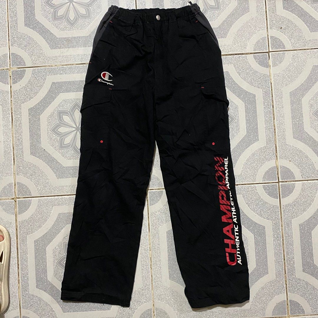 Champion Sweatshirt and Sweatpants (Category: Activewear) located in Taguig. Submitted by askgue (Listing ID 1391458993, Image 3). Description: Pair (Top & Bottom) for only 490 150 on tag. Can fit XS-S Woman size.