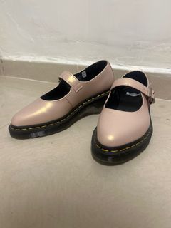 （分類：）位於 。 由 chgzzoeeyyyy 提交（商品編號 1391470751，圖片 1）。簡介： 。