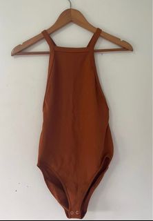 (Category: ) located in . Submitted by personalwardrobe03 (Listing ID 1391463185, Image 1). Description: .