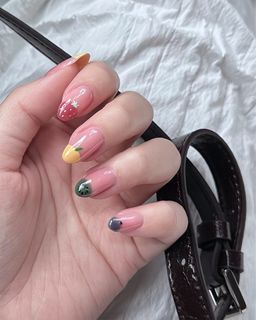 (Category: ) located in . Submitted by 160.cm (Listing ID 1391450727, Image 1). Description: .