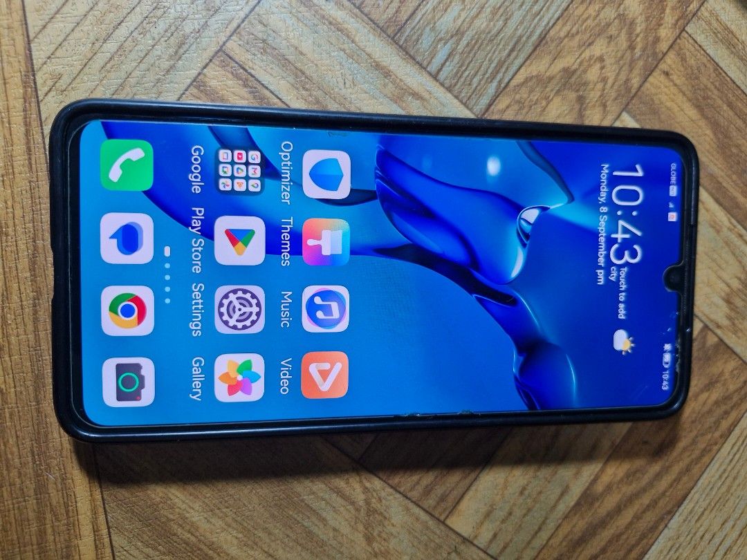 Huawei P30 (Category: Huawei) located in Quezon City. Submitted by kizuke (Listing ID 1391531008, Image 3). Description: Huawei P30 128gb 8gb ram 4gb ram plus Meet up Gma mrt station .. negotiable. need to flash firmware...