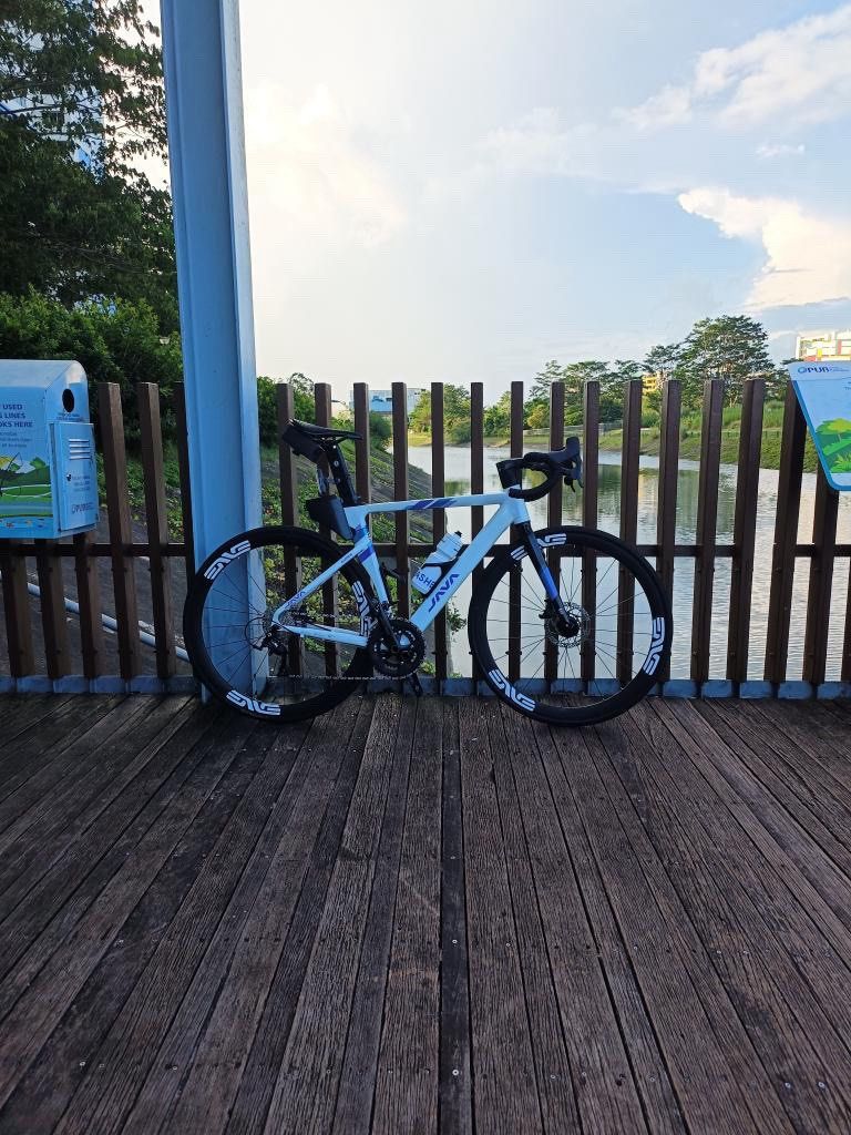 java auriga (Category: Bicycles) located in Singapore. Submitted by eating67 (Listing ID 1391545676, Image 2). Description: Java Auriga Ltwoon rx groupset 50-30 front The back I need to gone check Aero bike with aero integrated bar Just serviced 9/10 condi no crash history Does not include the 3d printed saddle will change out to default one No light cycling computer mount will be taken out Bottle cage extra $10.