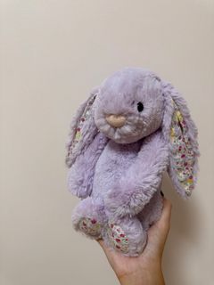 (Category: ) located in . Submitted by renxiangs (Listing ID 1391532599, Image 1). Description: .