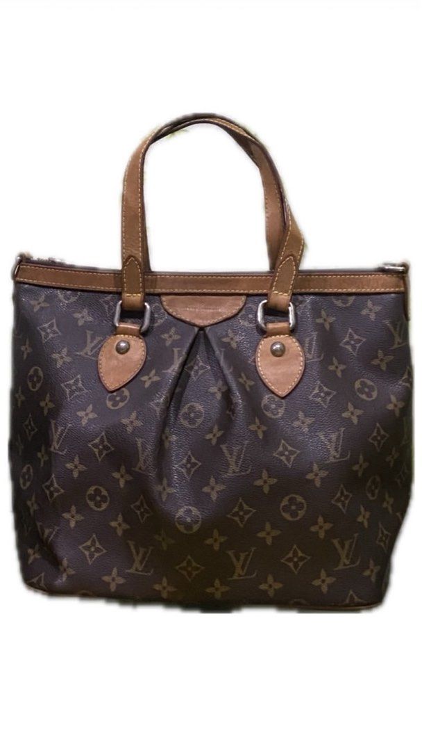 LV Bag Monogram Palermo (Category: Luxury Bags & Wallets) located in Santiago. Submitted by bramajeang58581 (Listing ID 1391500434, Image 2). Description: Louis Vuitton Monogram Palermo PM Monochrome Bag M40145 70773951 No sling .