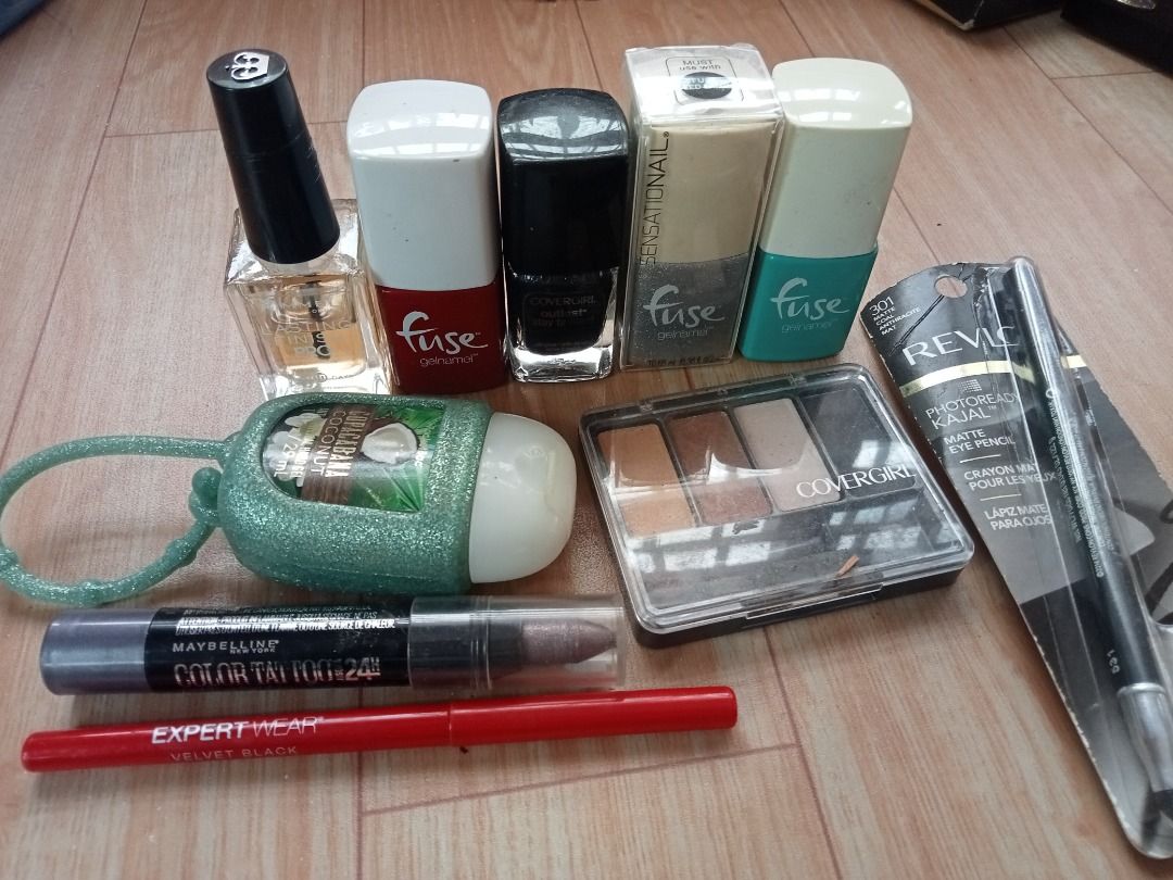 Make up take all (Category: Makeup) located in Binan City. Submitted by vhelnazul87 (Listing ID 1391401678, Image 2). Description: Make up payment first tru gcash.